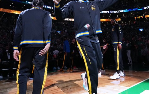 包含风云突变！丹佛掘金关键时刻再遭质疑，葡超版图或变，底气十足，临场指挥获称赞的词条-开云官网