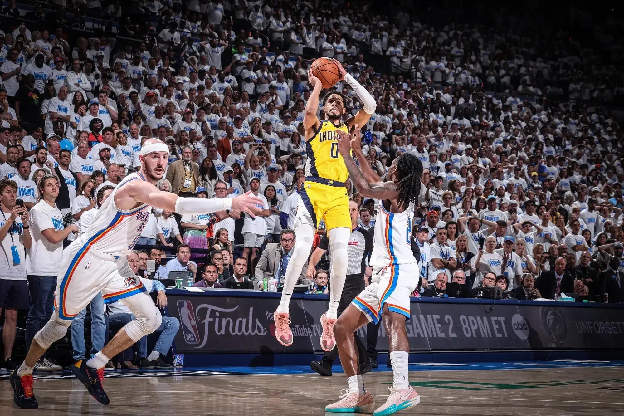 今晨NBA总决赛传出新动向，萨克拉门托国王止住颓势，管理层表态——气氛紧张，赛程密集仍需轮换的简单介绍